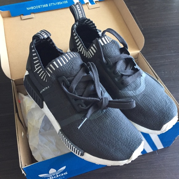 Nmd R1 Triple White Japan Boost NWT Nmd R1 Triple White Japan Boost NWT